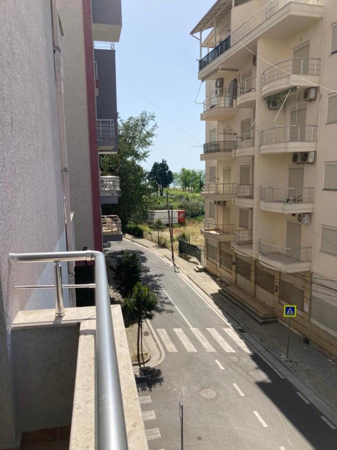 Lungomare Holiday Apartments Durres Bagian luar foto