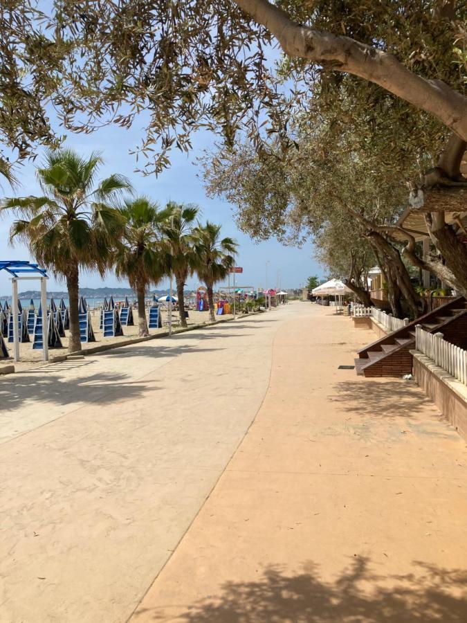 Lungomare Holiday Apartments Durres Bagian luar foto