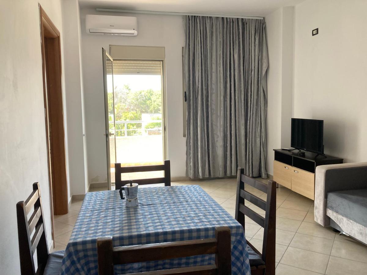 Lungomare Holiday Apartments Durres Bagian luar foto