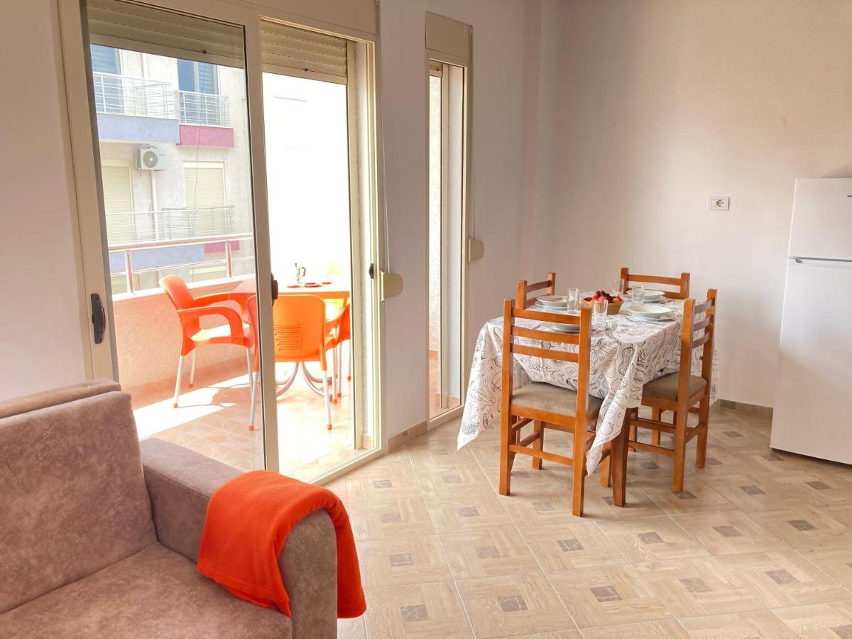 Lungomare Holiday Apartments Durres Bagian luar foto