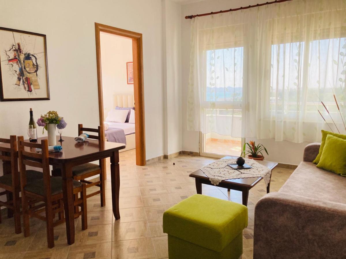 Lungomare Holiday Apartments Durres Bagian luar foto