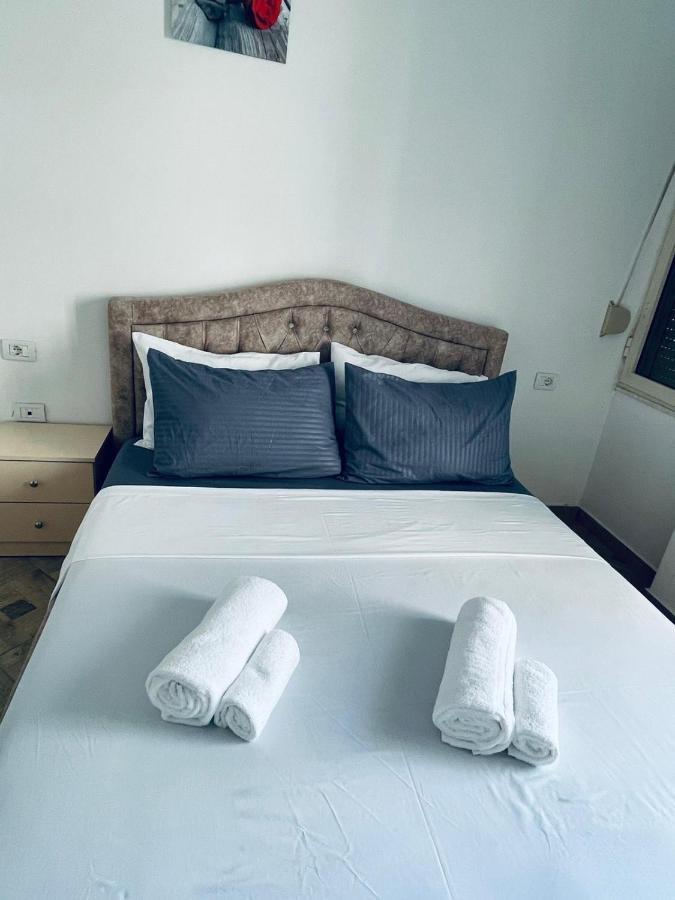 Lungomare Holiday Apartments Durres Bagian luar foto