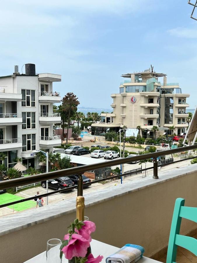 Lungomare Holiday Apartments Durres Bagian luar foto